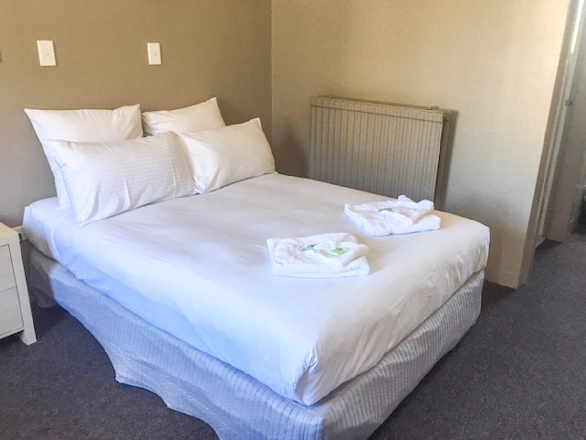Commercial Hotel Motel Литгоу Экстерьер фото