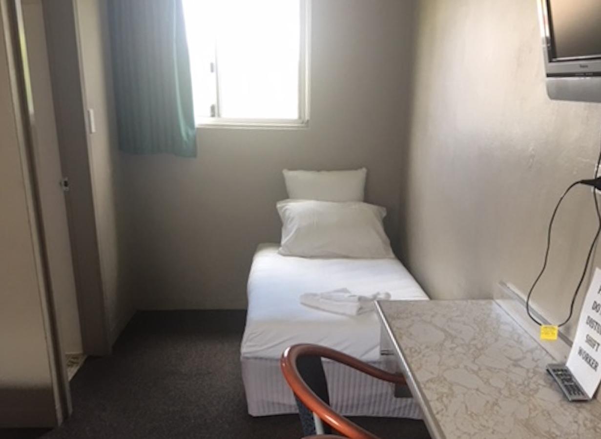 Commercial Hotel Motel Литгоу Экстерьер фото