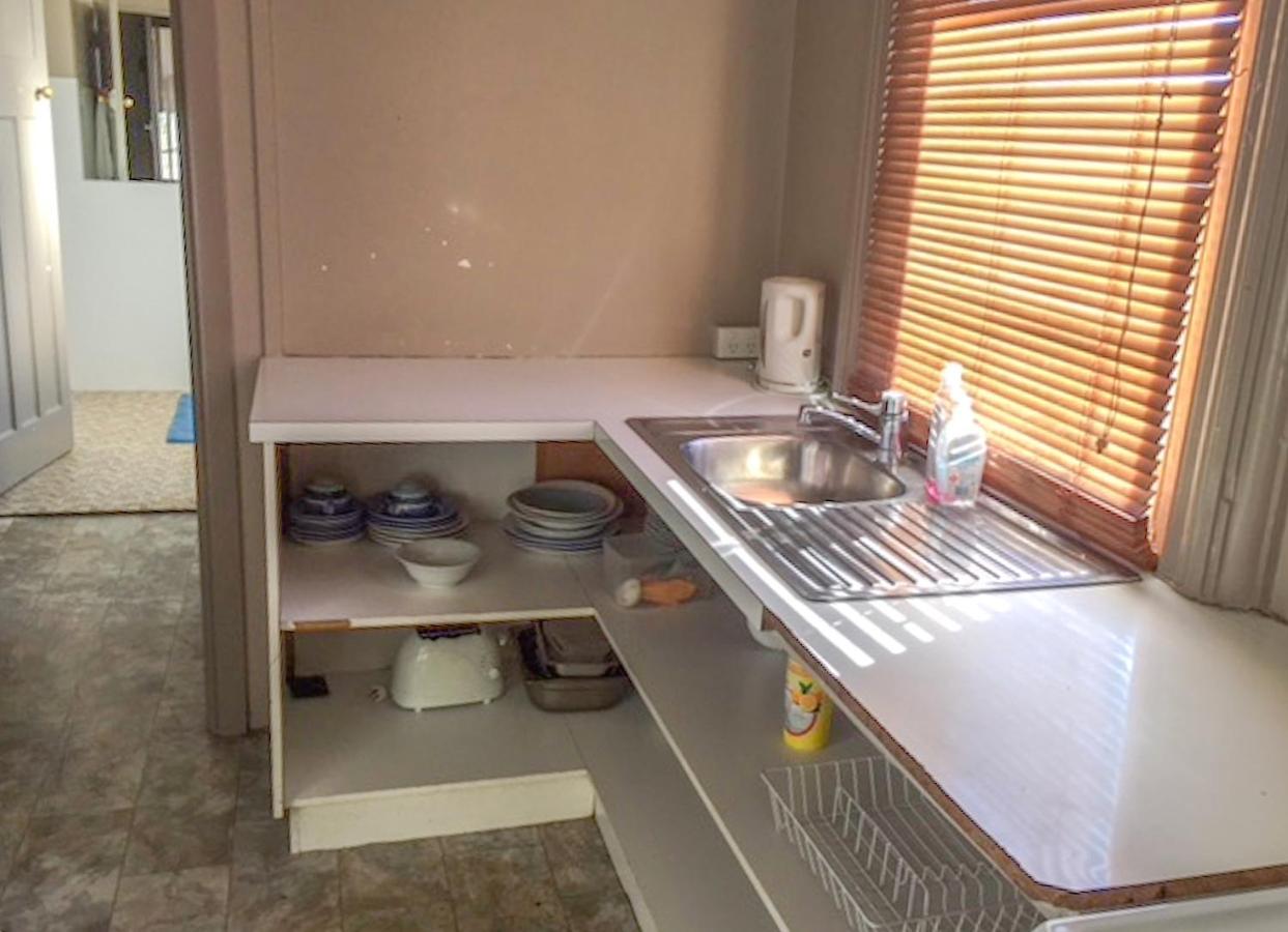 Commercial Hotel Motel Литгоу Экстерьер фото